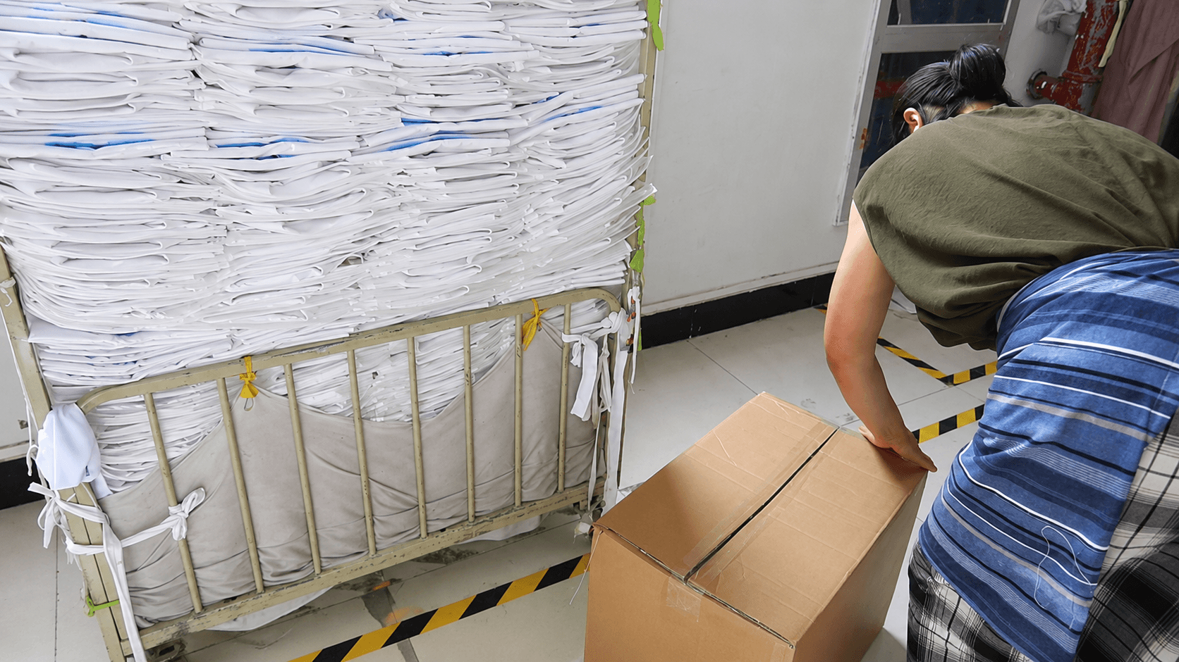 Packing factory image