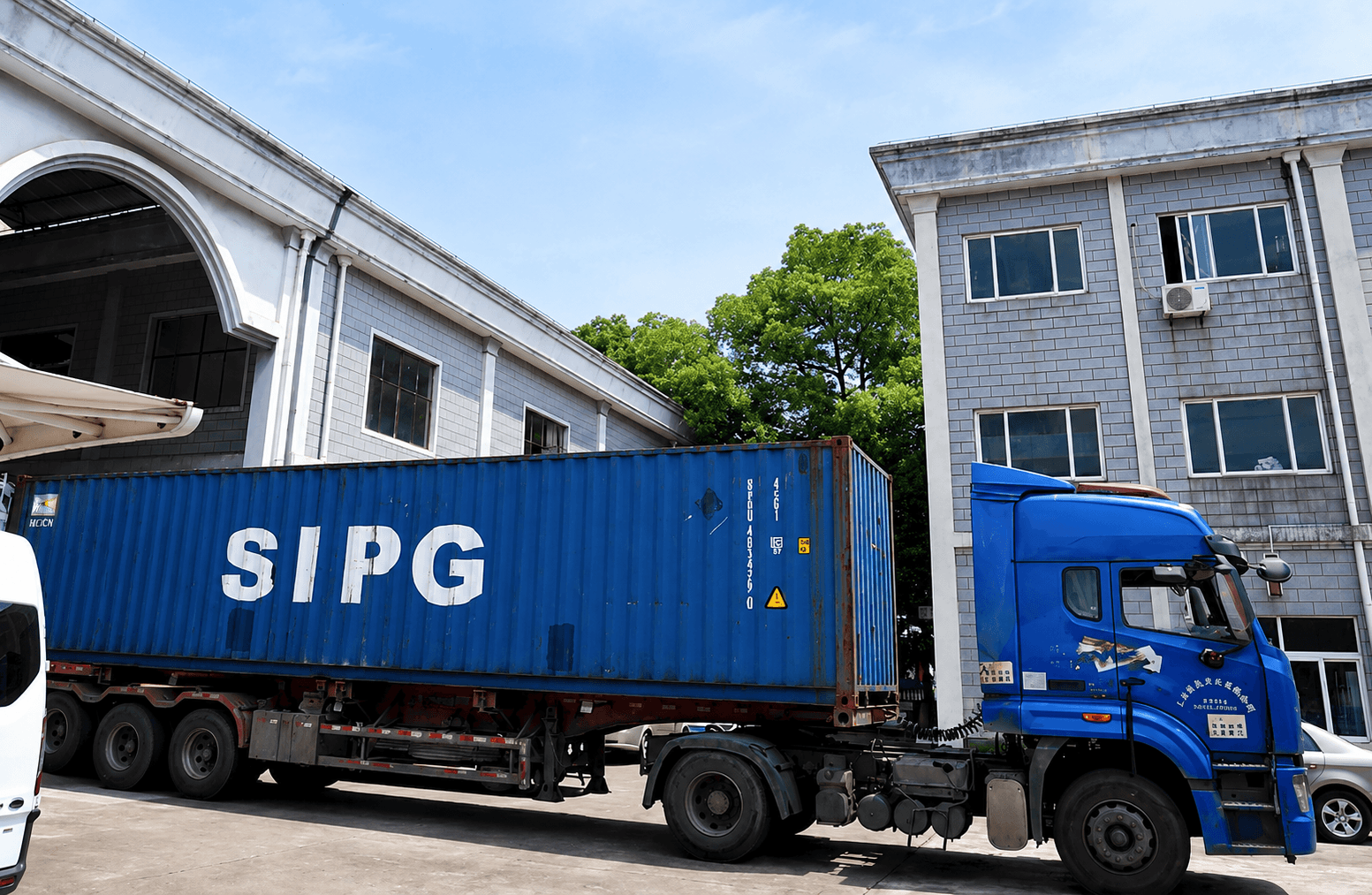 Shipping factory image
